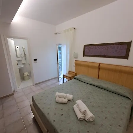 Le Roccette Mare & Restaurant Апарт-отель 3*