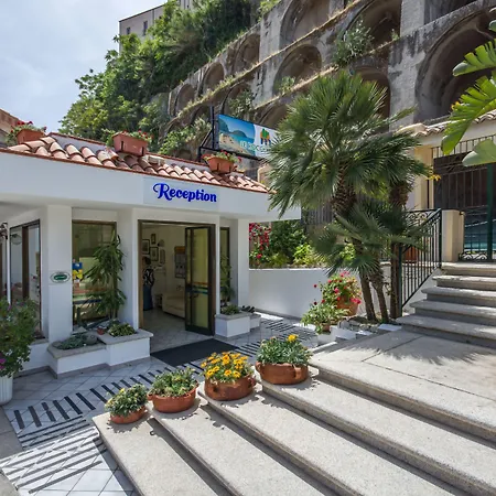 Le Roccette Mare & Restaurant Апарт-отель Тропея