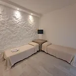 Le Roccette Mare & Restaurant 트로페아
