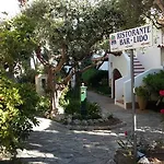 Le Roccette Mare & Restaurant 트로페아