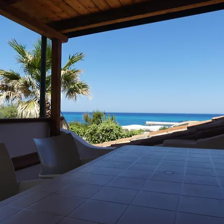 Le Roccette Mare & Restaurant 3* Tropea
