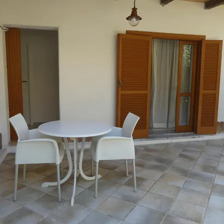 Le Roccette Mare & Restaurant Hotel apartamentowy Tropea