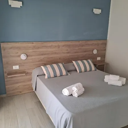 Le Roccette Mare & Restaurant Ξενοδοχείο με διαμερίσματα Tropea