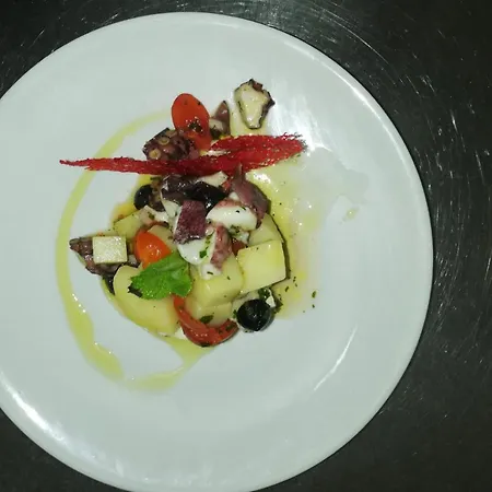 Le Roccette Mare & Restaurant 3* Tropea
