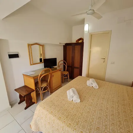 Le Roccette Mare & Restaurant 3* Tropea