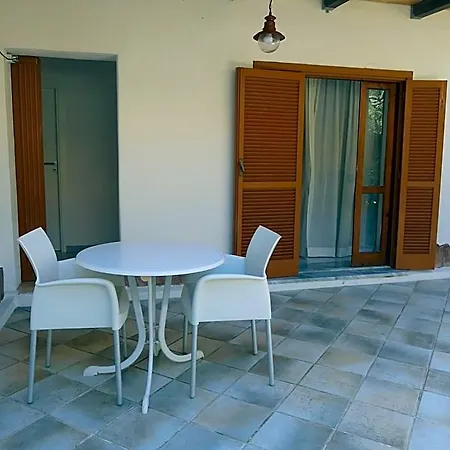 Le Roccette Mare & Restaurant Апарт-отель