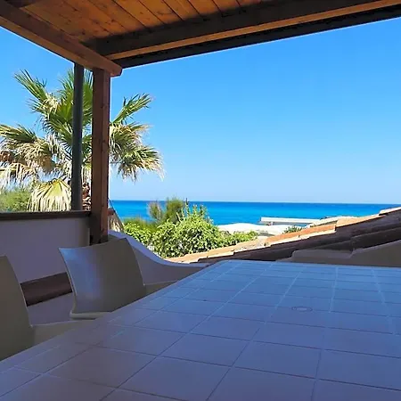 Le Roccette Mare & Restaurant Апарт-отель 3*