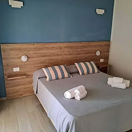 Le Roccette Mare & Restaurant Тропея