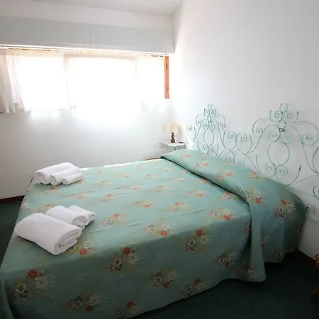 Le Roccette Mare & Restaurant Hotel apartamentowy Tropea