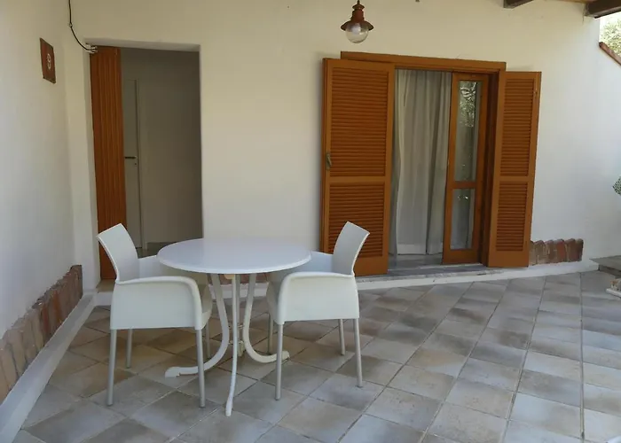 Le Roccette Mare & Restaurant מלון דירות טרופאה