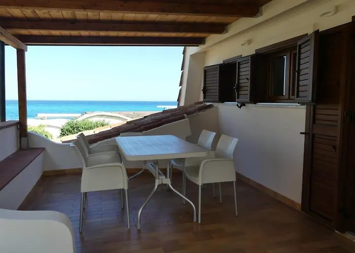 Le Roccette Mare & Restaurant Апарт-отель 3*