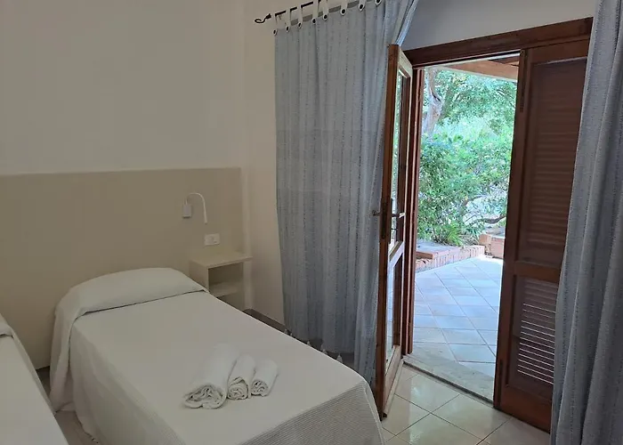 Le Roccette Mare & Restaurant טרופאה