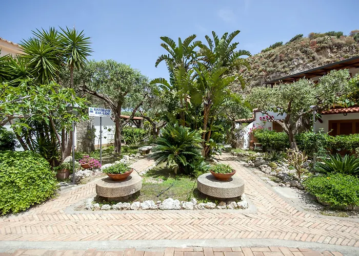 Le Roccette Mare & Restaurant מלון דירות טרופאה