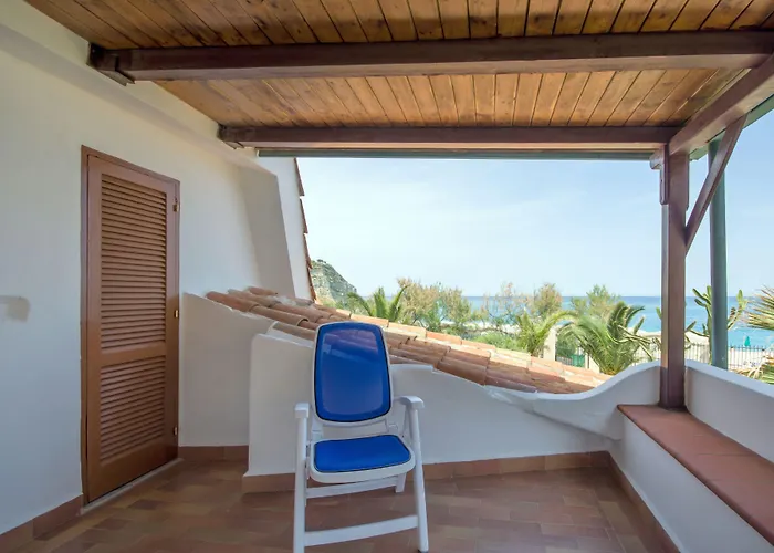 מלון דירות Le Roccette Mare & Restaurant 3*