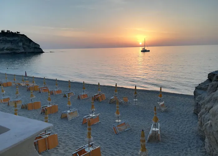 Le Roccette Mare & Restaurant מלון דירות טרופאה