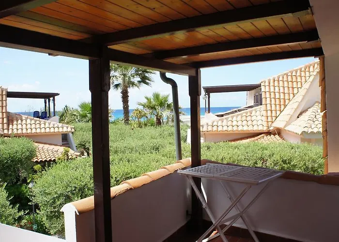 Le Roccette Mare & Restaurant מלון דירות