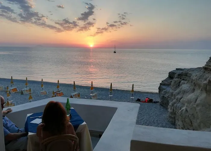 Le Roccette Mare & Restaurant מלון דירות