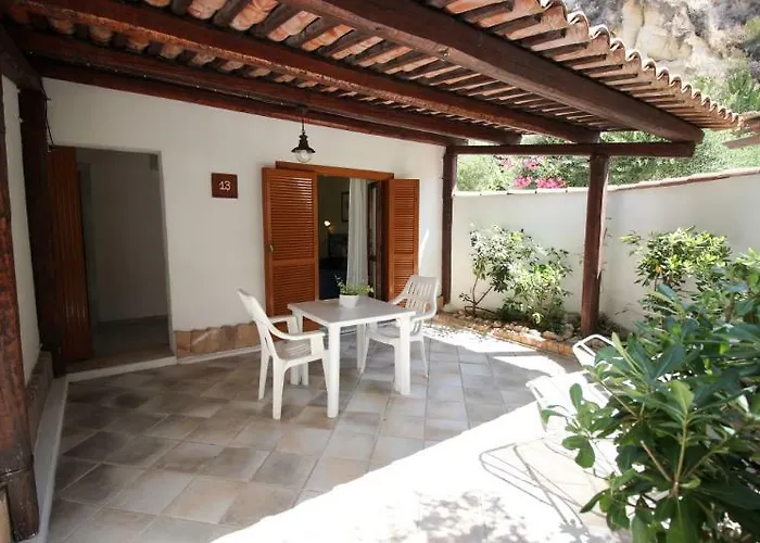 Le Roccette Mare & Restaurant טרופאה